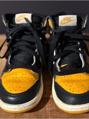 Nike Air Jordan 1 Mid – Yellow/Black/White (Taxi Colorway)